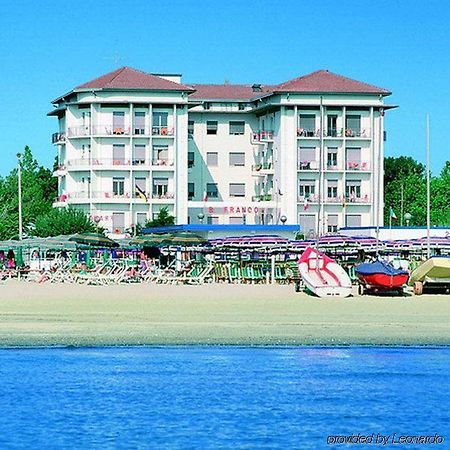 Hotel Lungomare Cervia Bagian luar foto