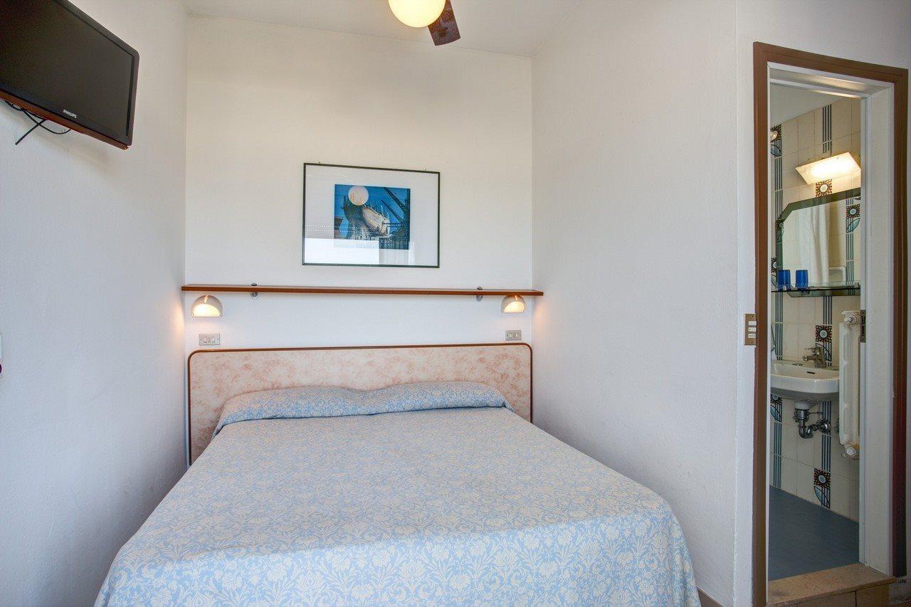 Hotel Lungomare Cervia Bagian luar foto