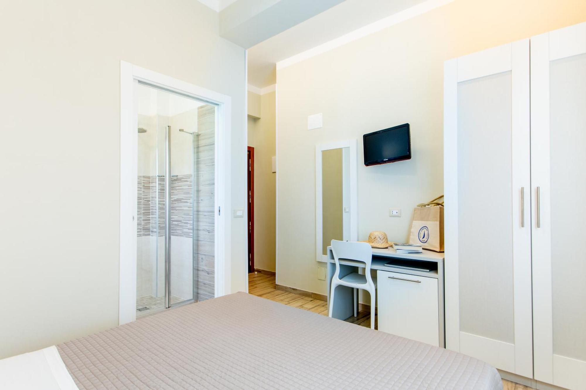 Hotel Lungomare Cervia Bagian luar foto